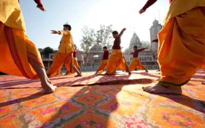 Teoría y principios de Yoga terapia a partir de sus orígenes en India